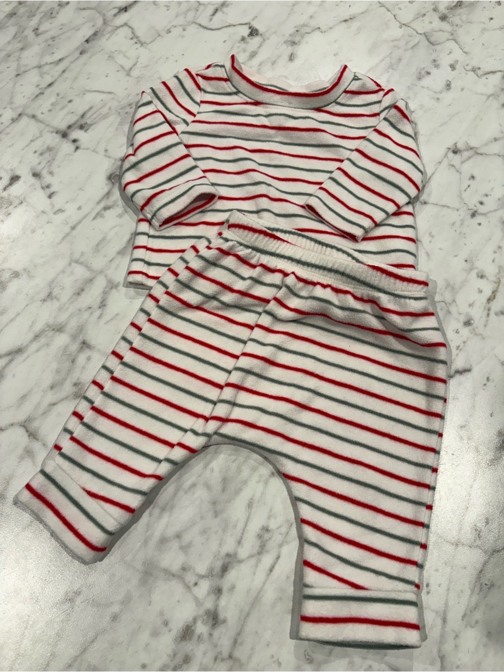 Old Navy Baby 2-Piece Fleece Outfit Set 0-3 Months Red Green Stripe Holiday